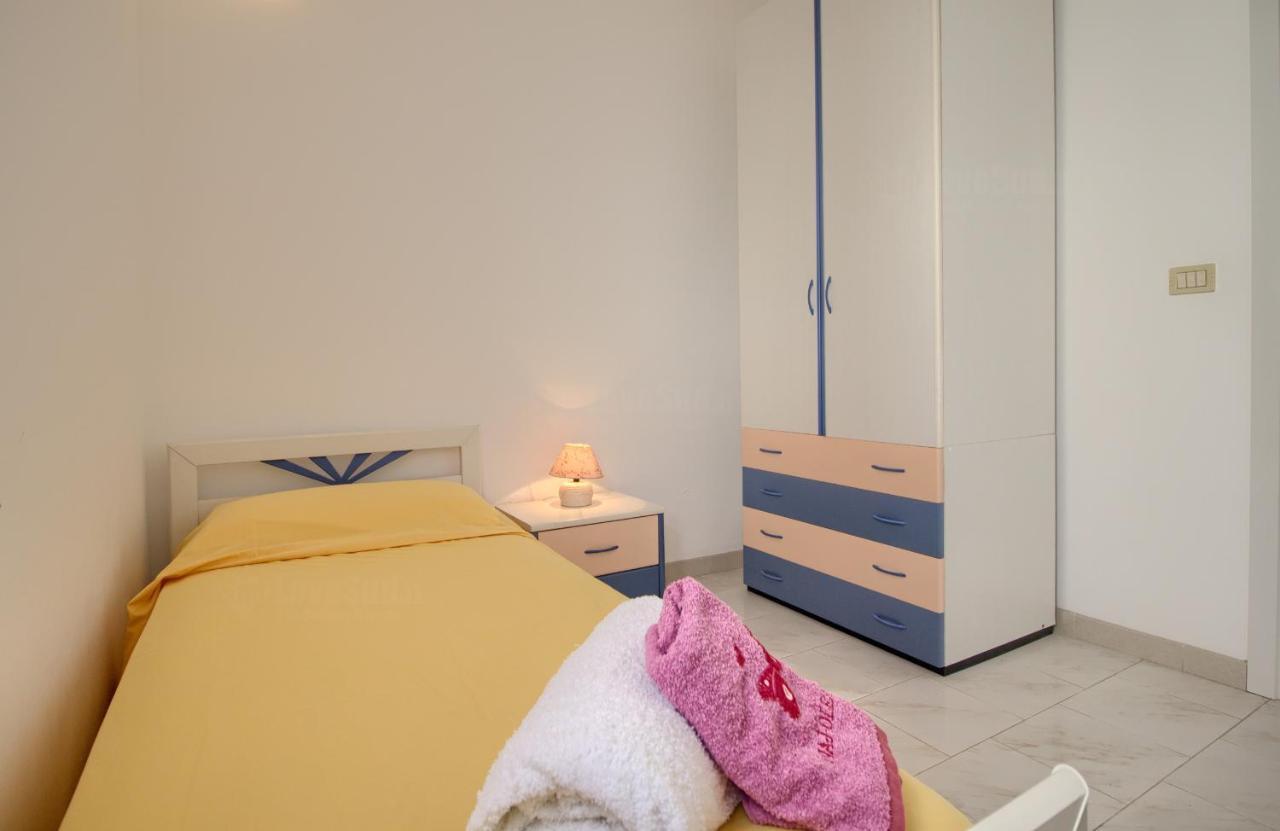 Front Beach Torre Mozza Exterior foto