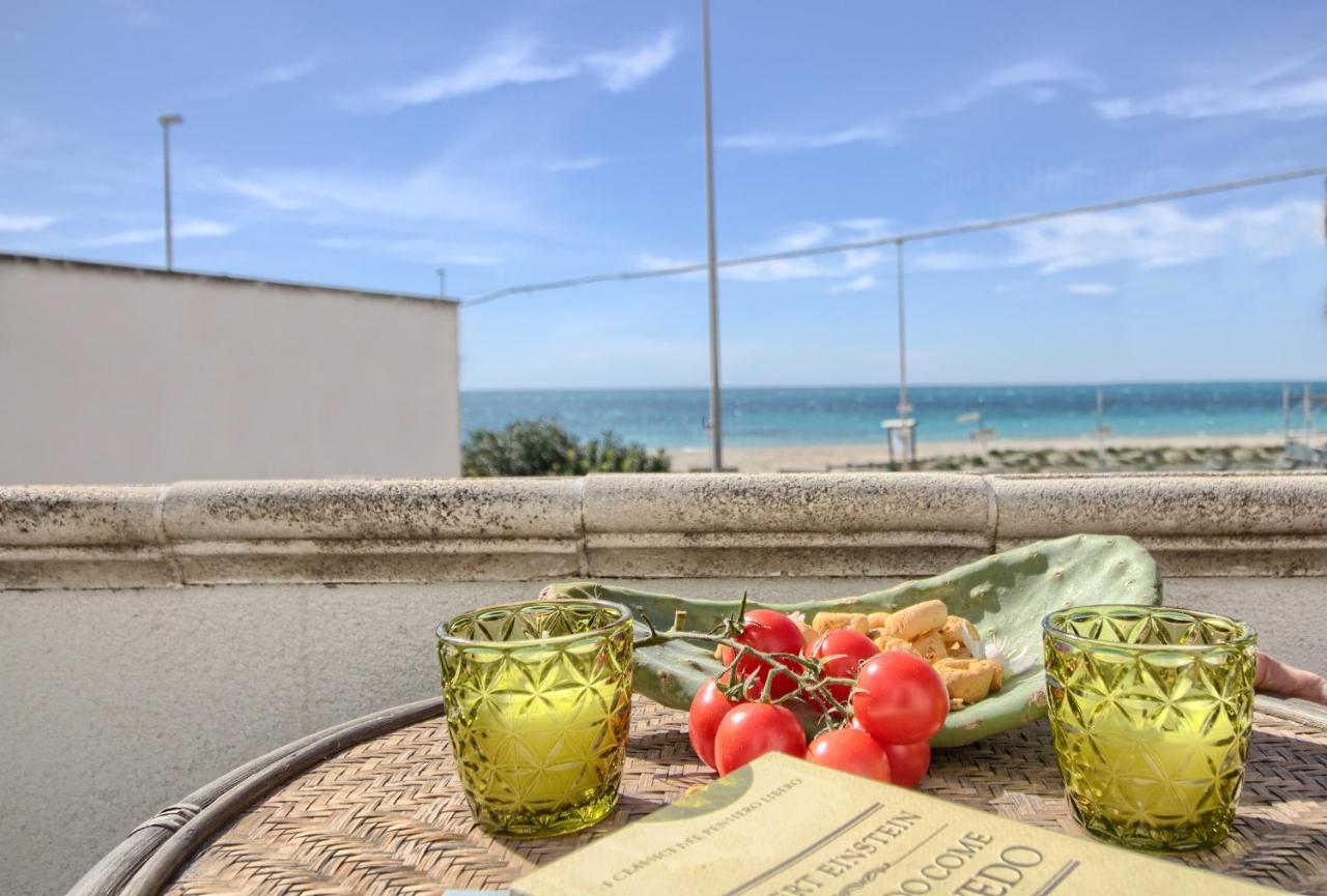 Front Beach Torre Mozza Exterior foto